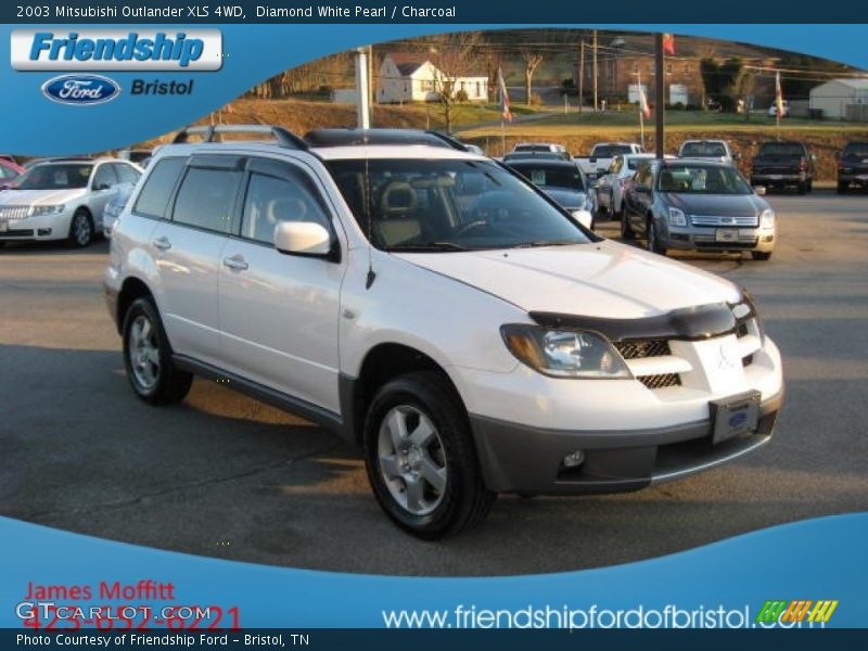 Diamond White Pearl / Charcoal 2003 Mitsubishi Outlander XLS 4WD