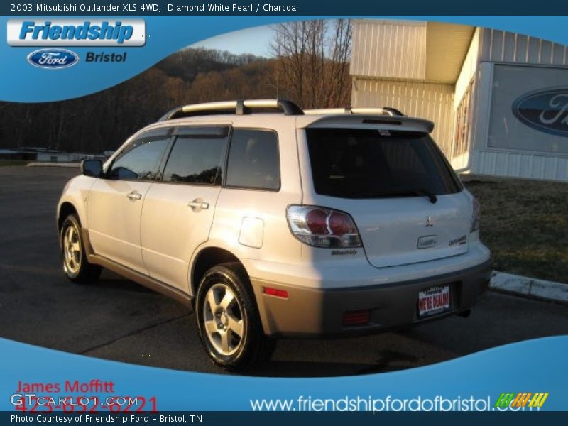 Diamond White Pearl / Charcoal 2003 Mitsubishi Outlander XLS 4WD