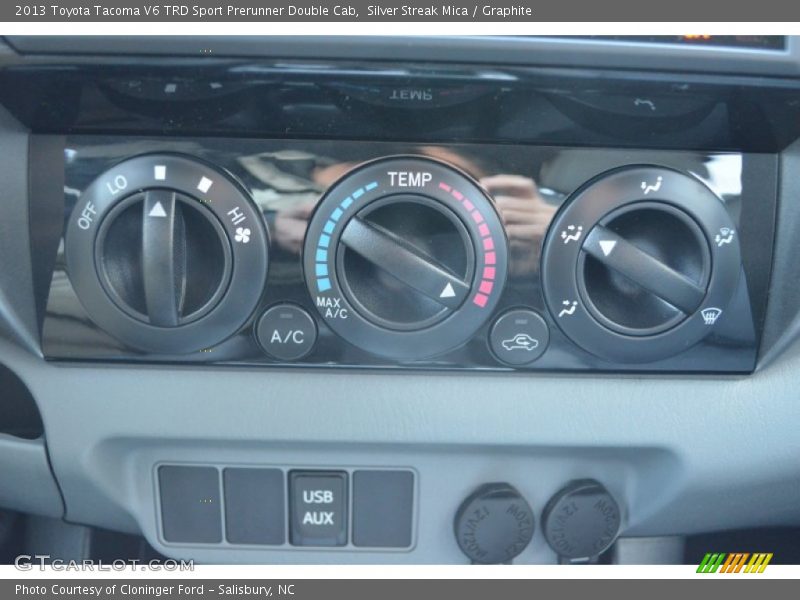 Controls of 2013 Tacoma V6 TRD Sport Prerunner Double Cab