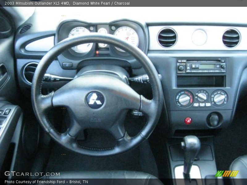 Diamond White Pearl / Charcoal 2003 Mitsubishi Outlander XLS 4WD