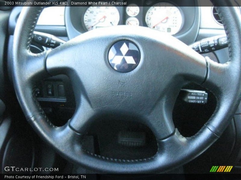 Diamond White Pearl / Charcoal 2003 Mitsubishi Outlander XLS 4WD
