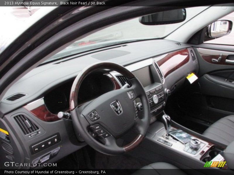 Dashboard of 2013 Equus Signature