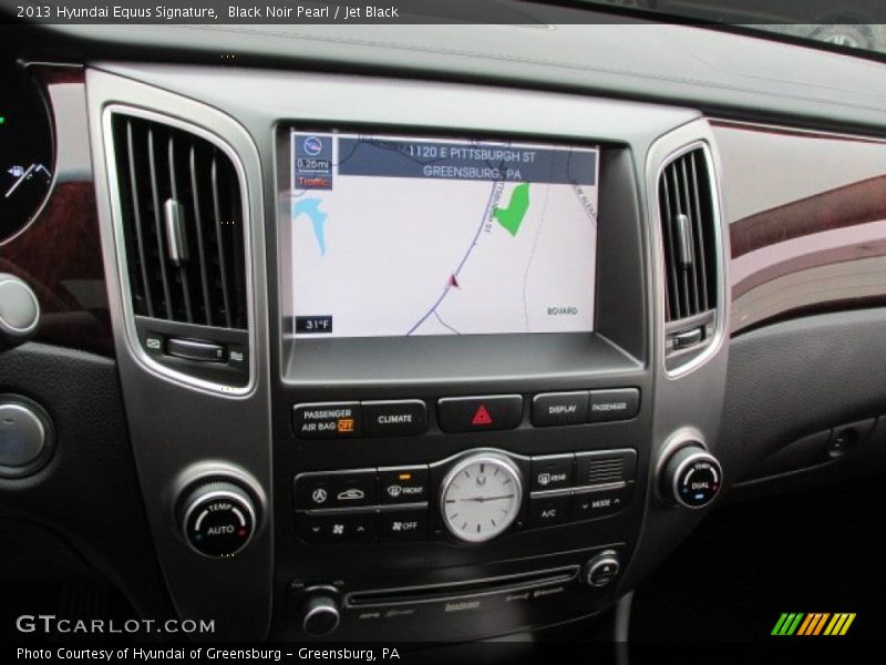 Navigation of 2013 Equus Signature