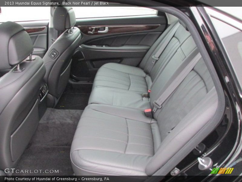 Rear Seat of 2013 Equus Signature