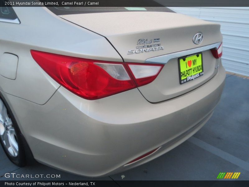 Camel Pearl / Camel 2011 Hyundai Sonata Limited