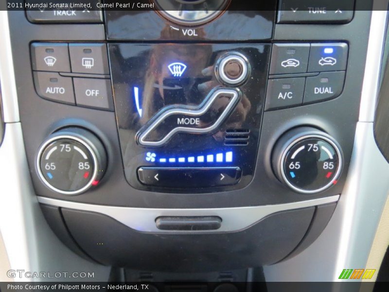 Camel Pearl / Camel 2011 Hyundai Sonata Limited