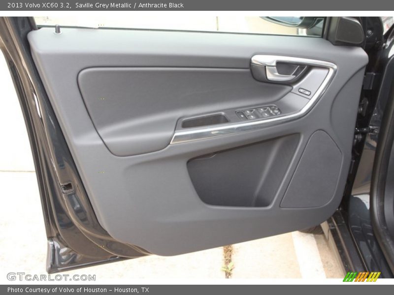 Saville Grey Metallic / Anthracite Black 2013 Volvo XC60 3.2