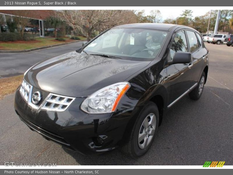 Super Black / Black 2013 Nissan Rogue S
