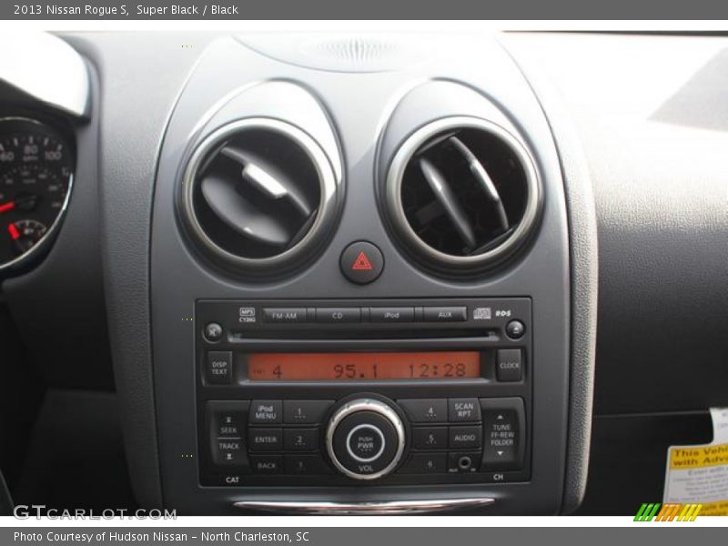 Super Black / Black 2013 Nissan Rogue S