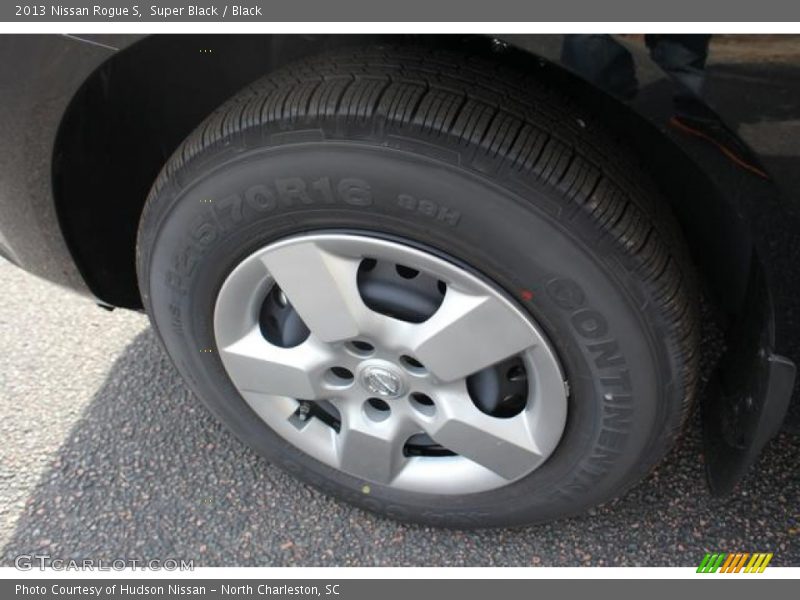 Super Black / Black 2013 Nissan Rogue S