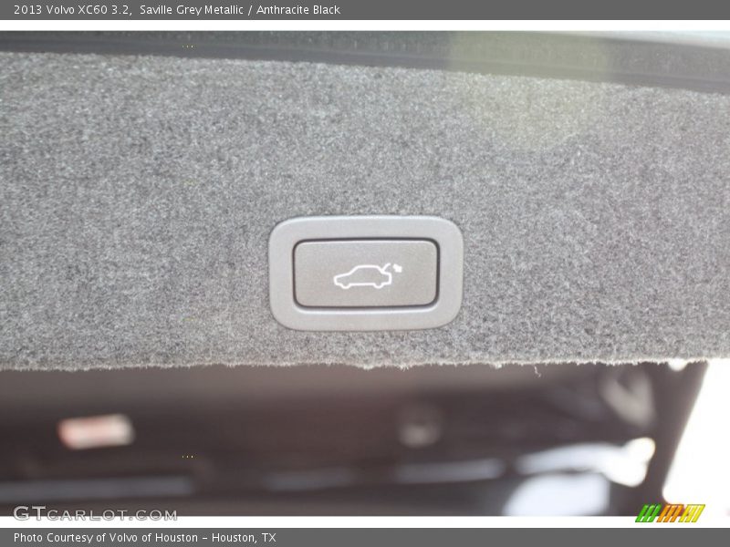 Saville Grey Metallic / Anthracite Black 2013 Volvo XC60 3.2