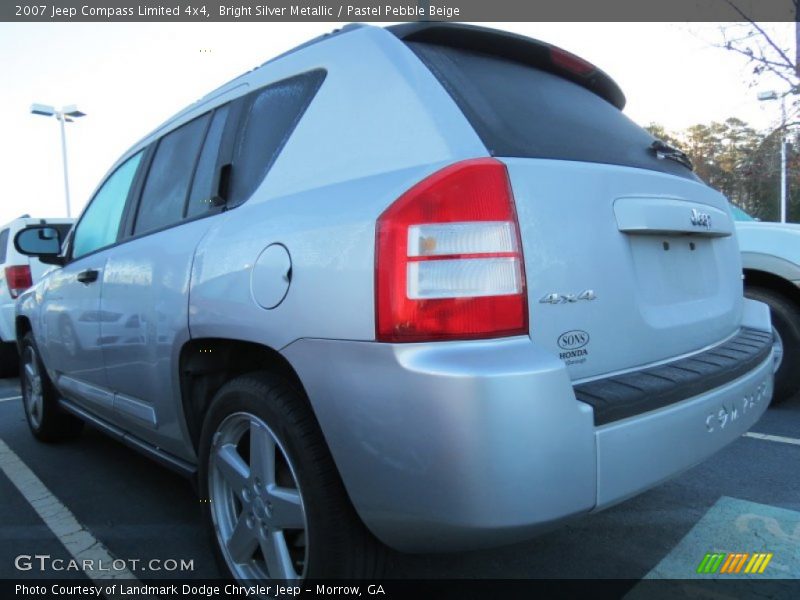 Bright Silver Metallic / Pastel Pebble Beige 2007 Jeep Compass Limited 4x4