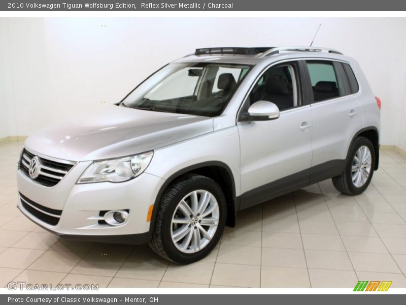 Reflex Silver Metallic / Charcoal 2010 Volkswagen Tiguan Wolfsburg Edition