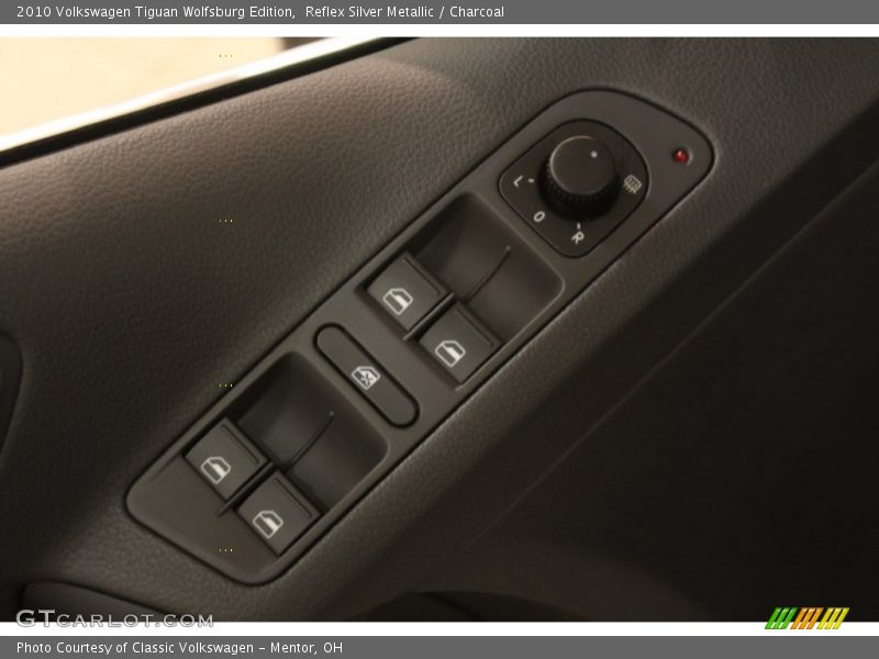 Reflex Silver Metallic / Charcoal 2010 Volkswagen Tiguan Wolfsburg Edition