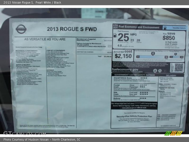 Pearl White / Black 2013 Nissan Rogue S