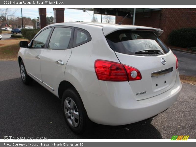 Pearl White / Black 2013 Nissan Rogue S