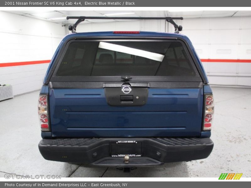 Electric Blue Metallic / Black 2001 Nissan Frontier SC V6 King Cab 4x4