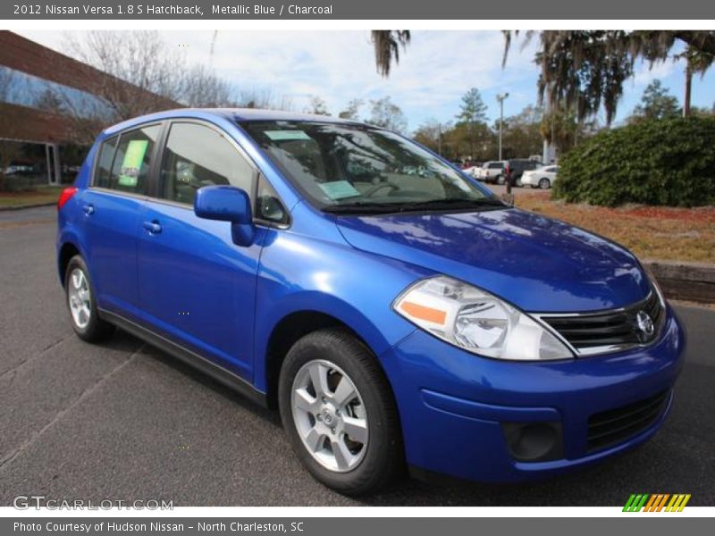 Front 3/4 View of 2012 Versa 1.8 S Hatchback