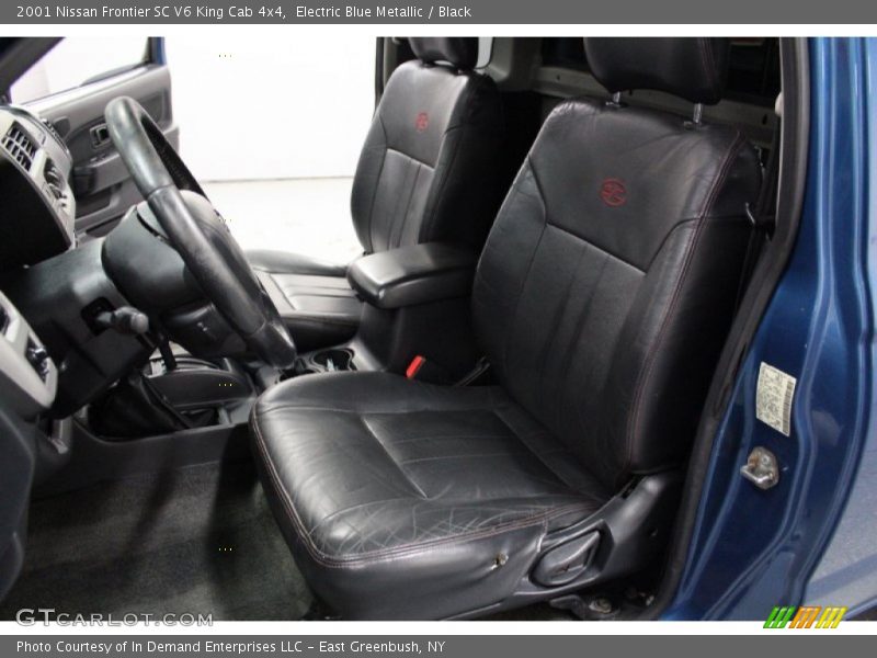  2001 Frontier SC V6 King Cab 4x4 Black Interior