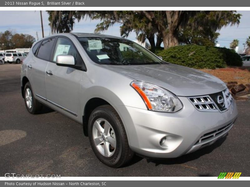 Brilliant Silver / Black 2013 Nissan Rogue S