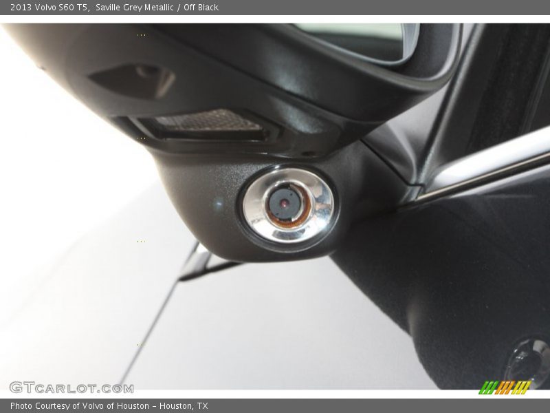 Saville Grey Metallic / Off Black 2013 Volvo S60 T5