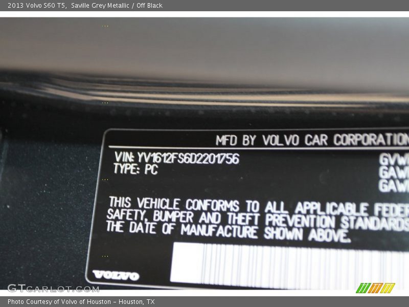 Saville Grey Metallic / Off Black 2013 Volvo S60 T5