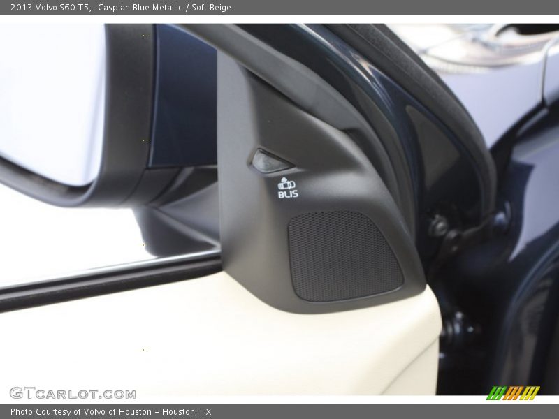 Caspian Blue Metallic / Soft Beige 2013 Volvo S60 T5