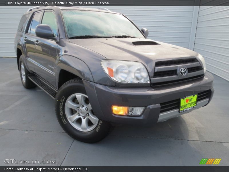 Galactic Gray Mica / Dark Charcoal 2005 Toyota 4Runner SR5
