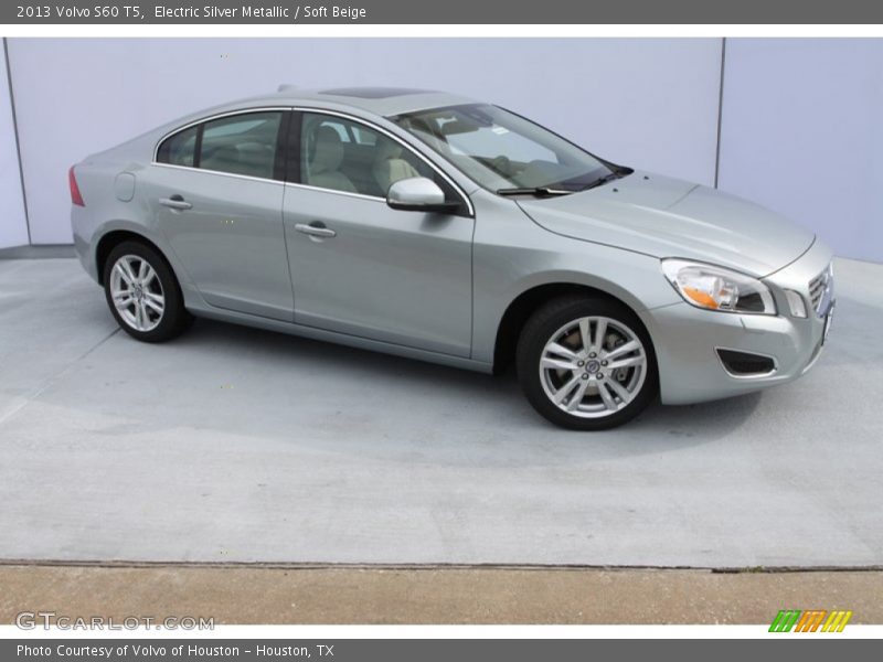 Electric Silver Metallic / Soft Beige 2013 Volvo S60 T5