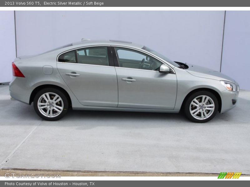 Electric Silver Metallic / Soft Beige 2013 Volvo S60 T5