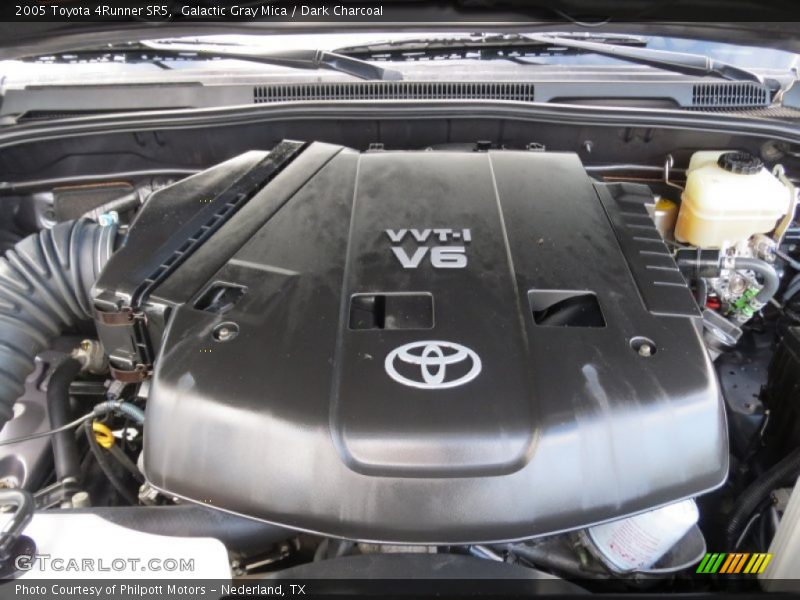 Galactic Gray Mica / Dark Charcoal 2005 Toyota 4Runner SR5