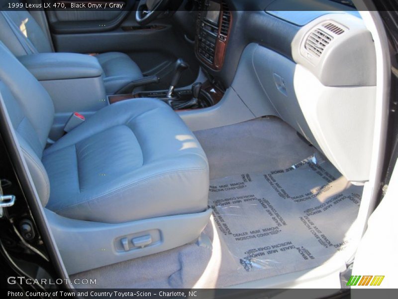 Black Onyx / Gray 1999 Lexus LX 470