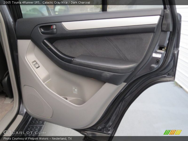 Galactic Gray Mica / Dark Charcoal 2005 Toyota 4Runner SR5