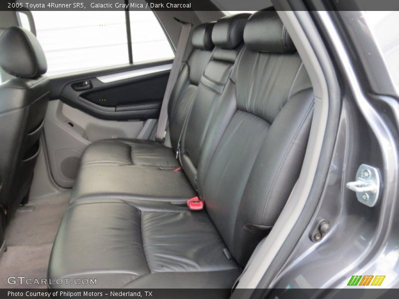 Galactic Gray Mica / Dark Charcoal 2005 Toyota 4Runner SR5