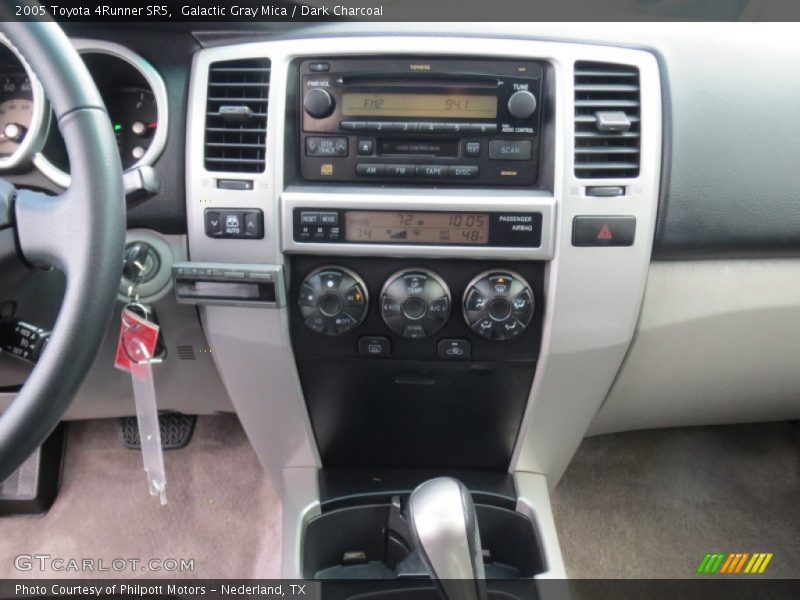 Galactic Gray Mica / Dark Charcoal 2005 Toyota 4Runner SR5