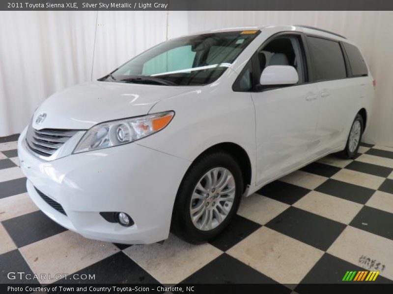 Silver Sky Metallic / Light Gray 2011 Toyota Sienna XLE