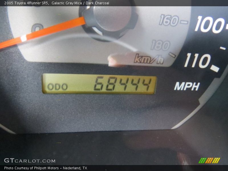 Galactic Gray Mica / Dark Charcoal 2005 Toyota 4Runner SR5