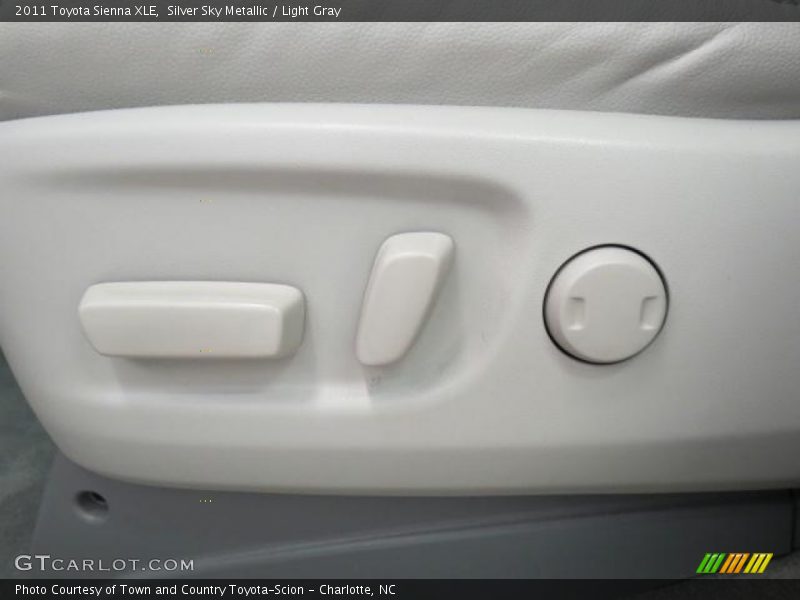 Silver Sky Metallic / Light Gray 2011 Toyota Sienna XLE