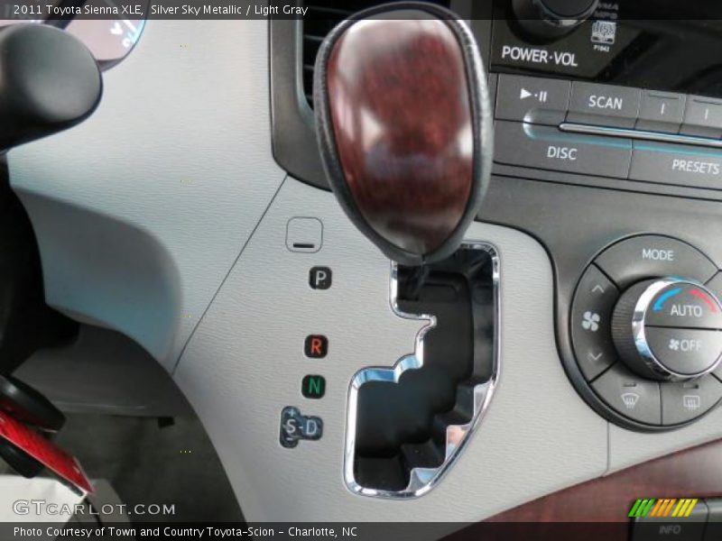Silver Sky Metallic / Light Gray 2011 Toyota Sienna XLE