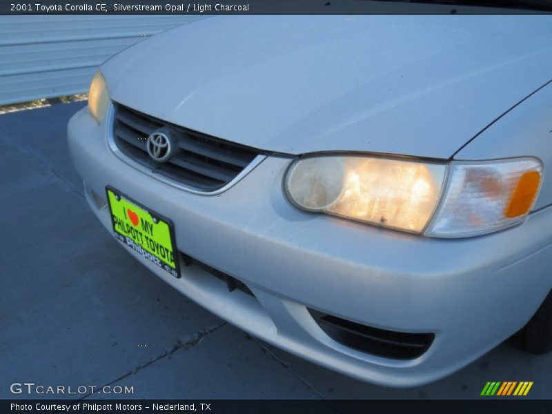 Silverstream Opal / Light Charcoal 2001 Toyota Corolla CE