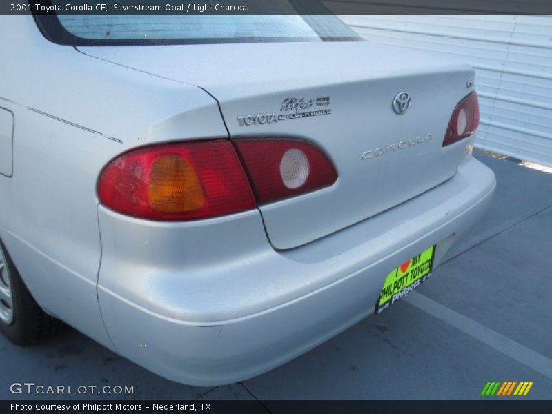 Silverstream Opal / Light Charcoal 2001 Toyota Corolla CE