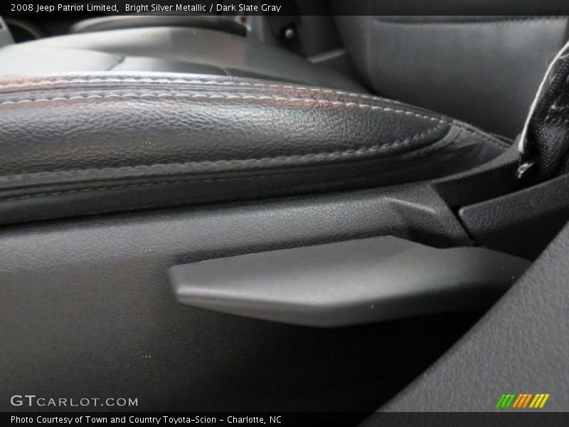 Bright Silver Metallic / Dark Slate Gray 2008 Jeep Patriot Limited