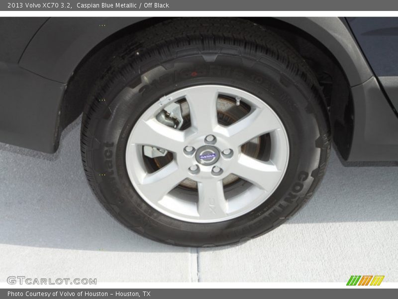 Caspian Blue Metallic / Off Black 2013 Volvo XC70 3.2