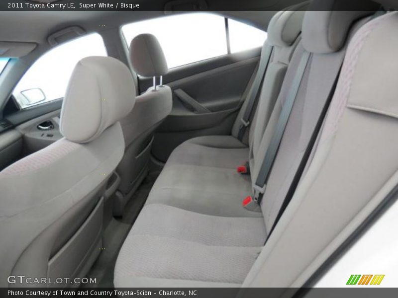 Super White / Bisque 2011 Toyota Camry LE