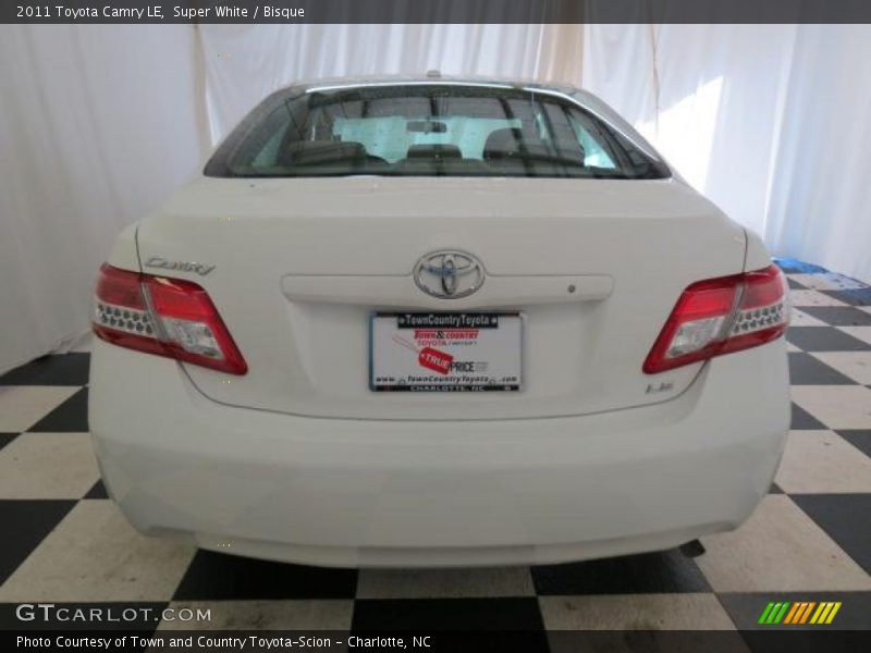 Super White / Bisque 2011 Toyota Camry LE