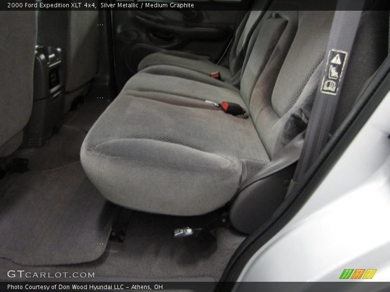 Silver Metallic / Medium Graphite 2000 Ford Expedition XLT 4x4