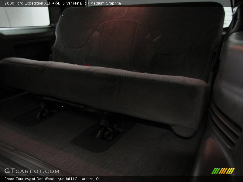 Silver Metallic / Medium Graphite 2000 Ford Expedition XLT 4x4