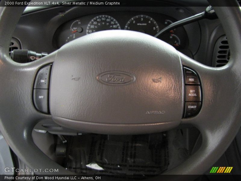 Silver Metallic / Medium Graphite 2000 Ford Expedition XLT 4x4