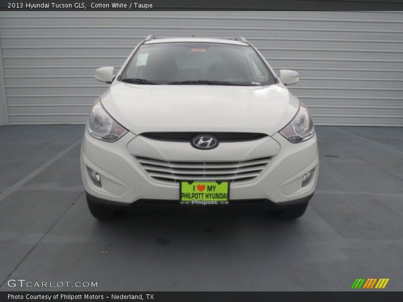 Cotton White / Taupe 2013 Hyundai Tucson GLS