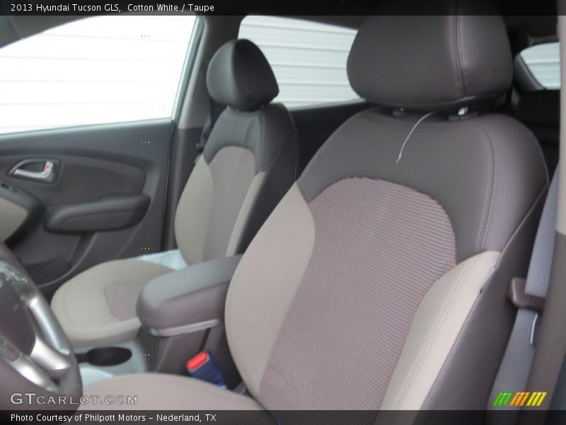 Cotton White / Taupe 2013 Hyundai Tucson GLS